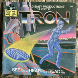 'Tron' 24 Page Read-Along Book with 7" Record 33 1/3 RPM Disney (1982) Buena Vista Records